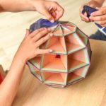POPPIK | Globe à construire PHOSPHORESCENT LA TERRE LA NUIT (8-14 ans)