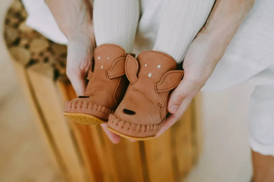 DONSJE | Kapi Classic Booties | Deer | Walnut Nubuck