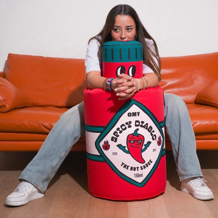 OMY | AIR COLLECTION Spicy diablo - Coussin géant gonflable