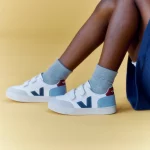 VEJA | V-12 LEATHER WHITE MULTICO STEEL