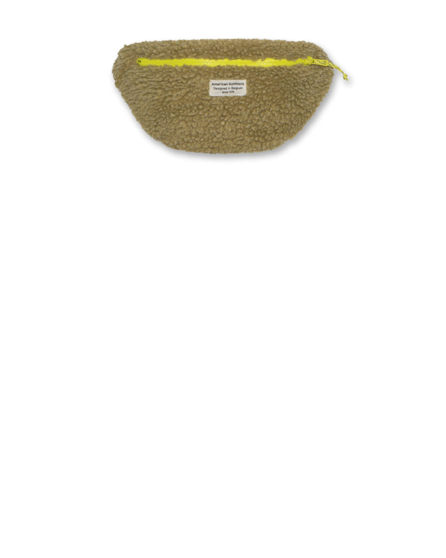 AO76 | Musti fur bag