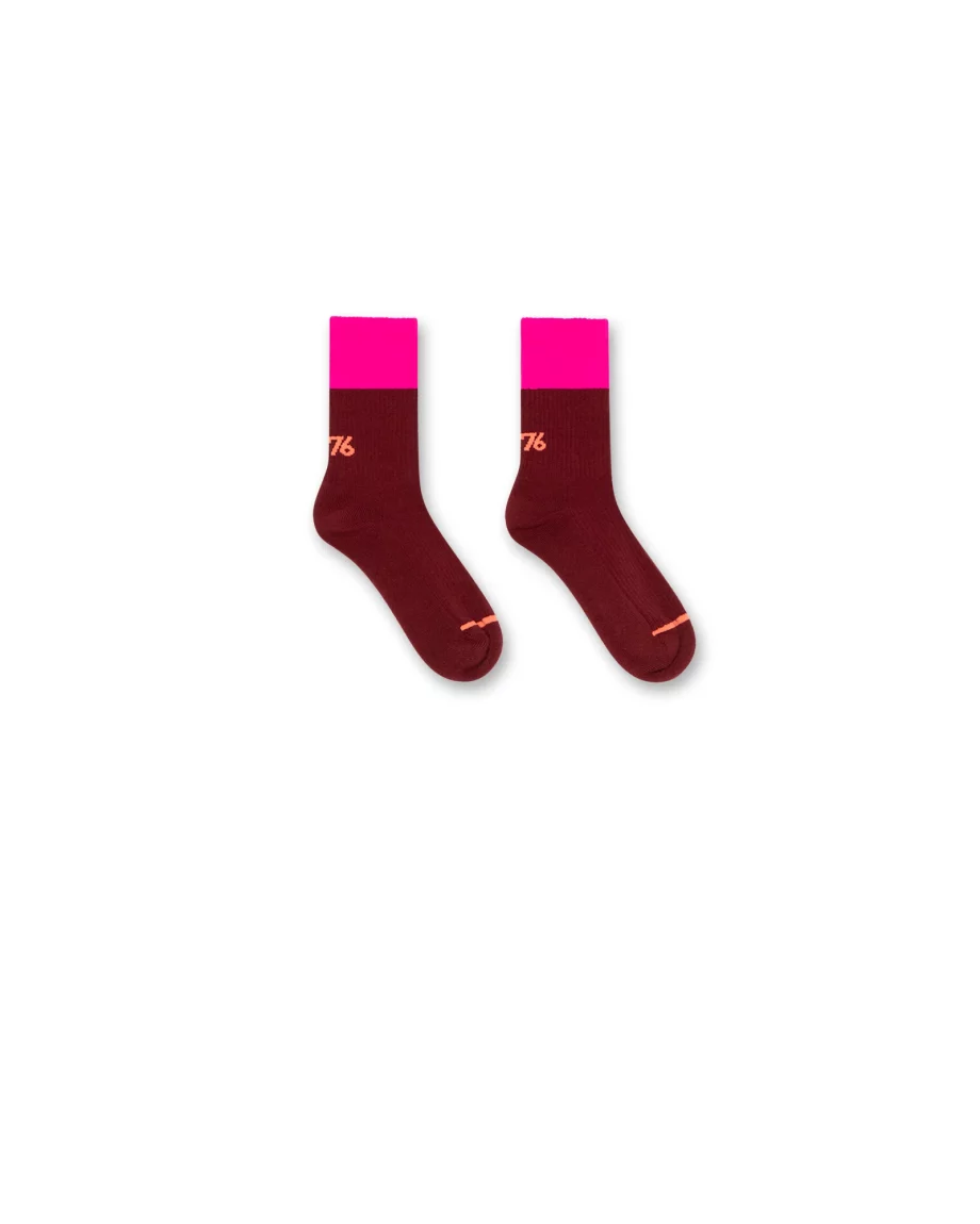 AO76 | Otto socks Bordeaux