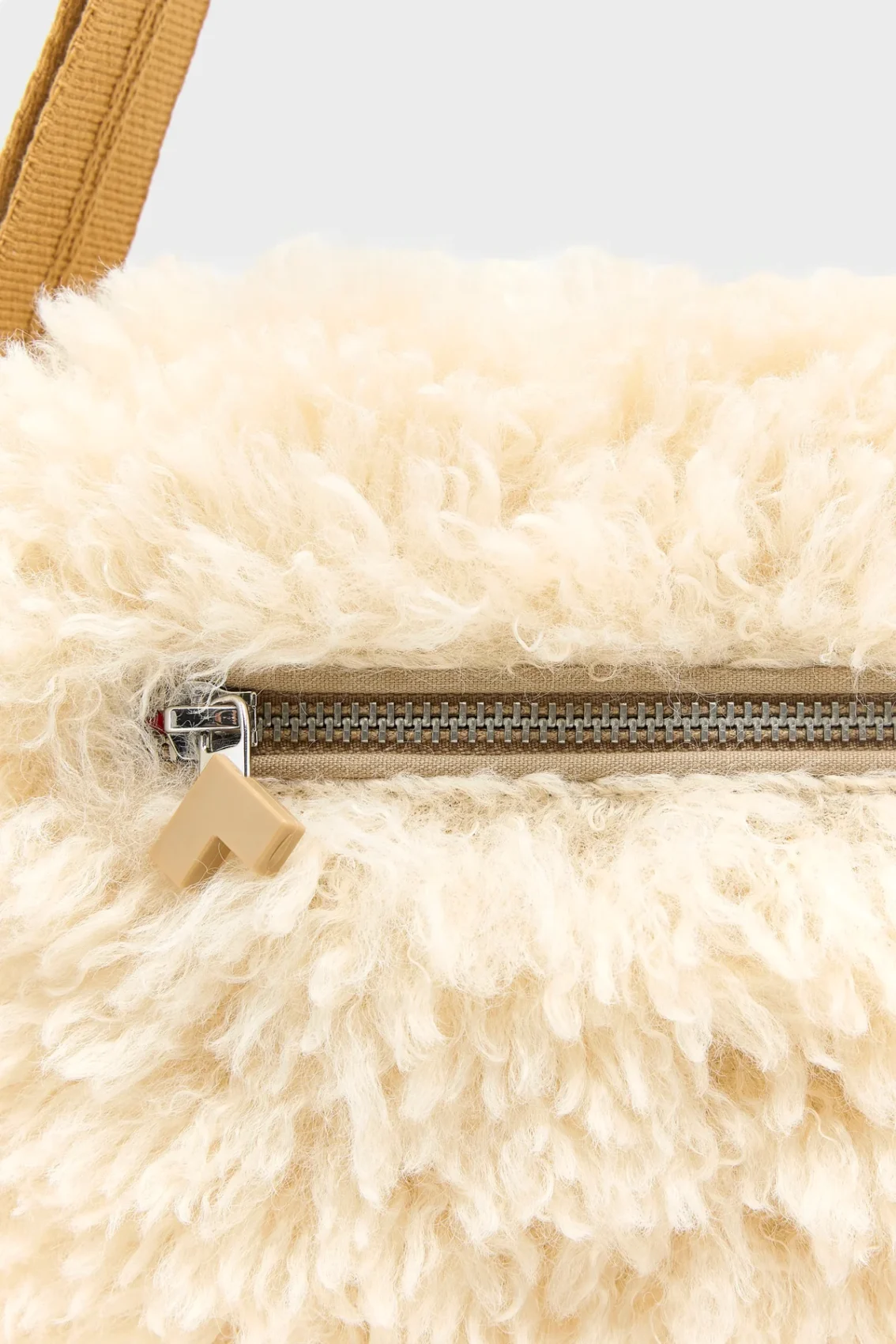BELLEROSE | Sac à bandoulière en fausse fourrure Jila