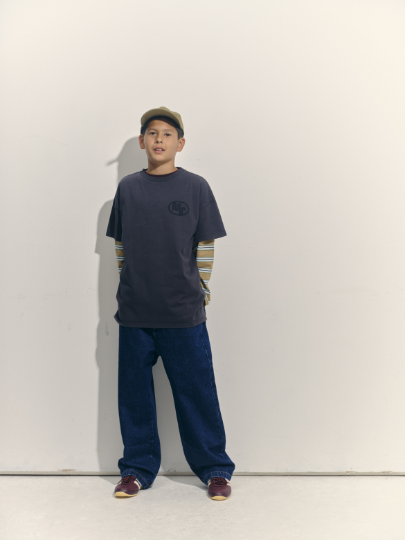 MAIN STORY | Big Tee Raincoat Stripe